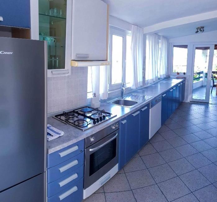 Apartmani Tina Jelsa  Eksteriør bilde